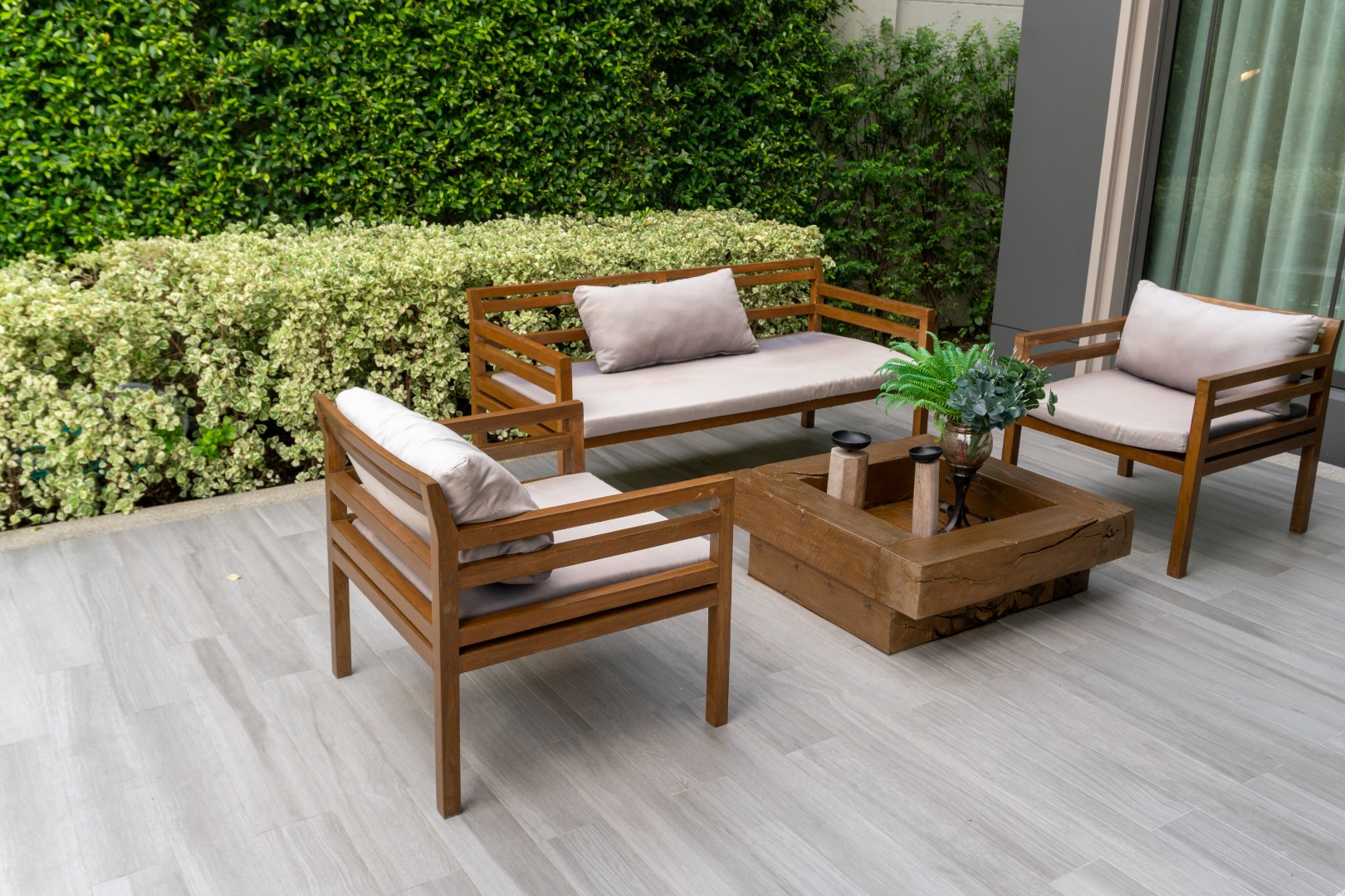Top 10 Outdoor Furniture Trends: Create Durable Wooden Pieces for Your Patio