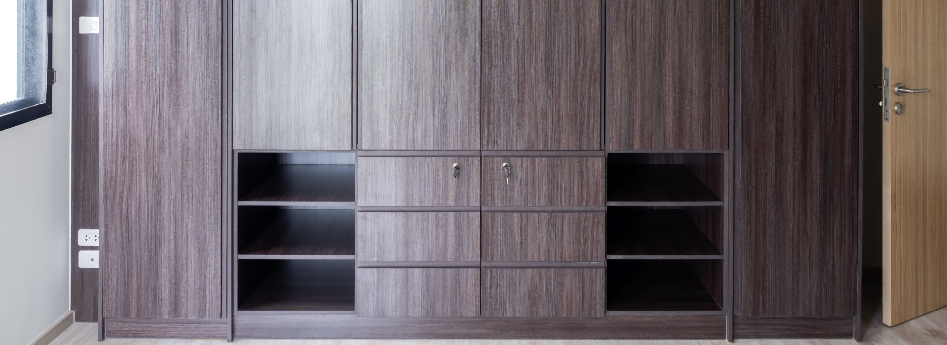 Stylish and Functional Bedroom Cupboards