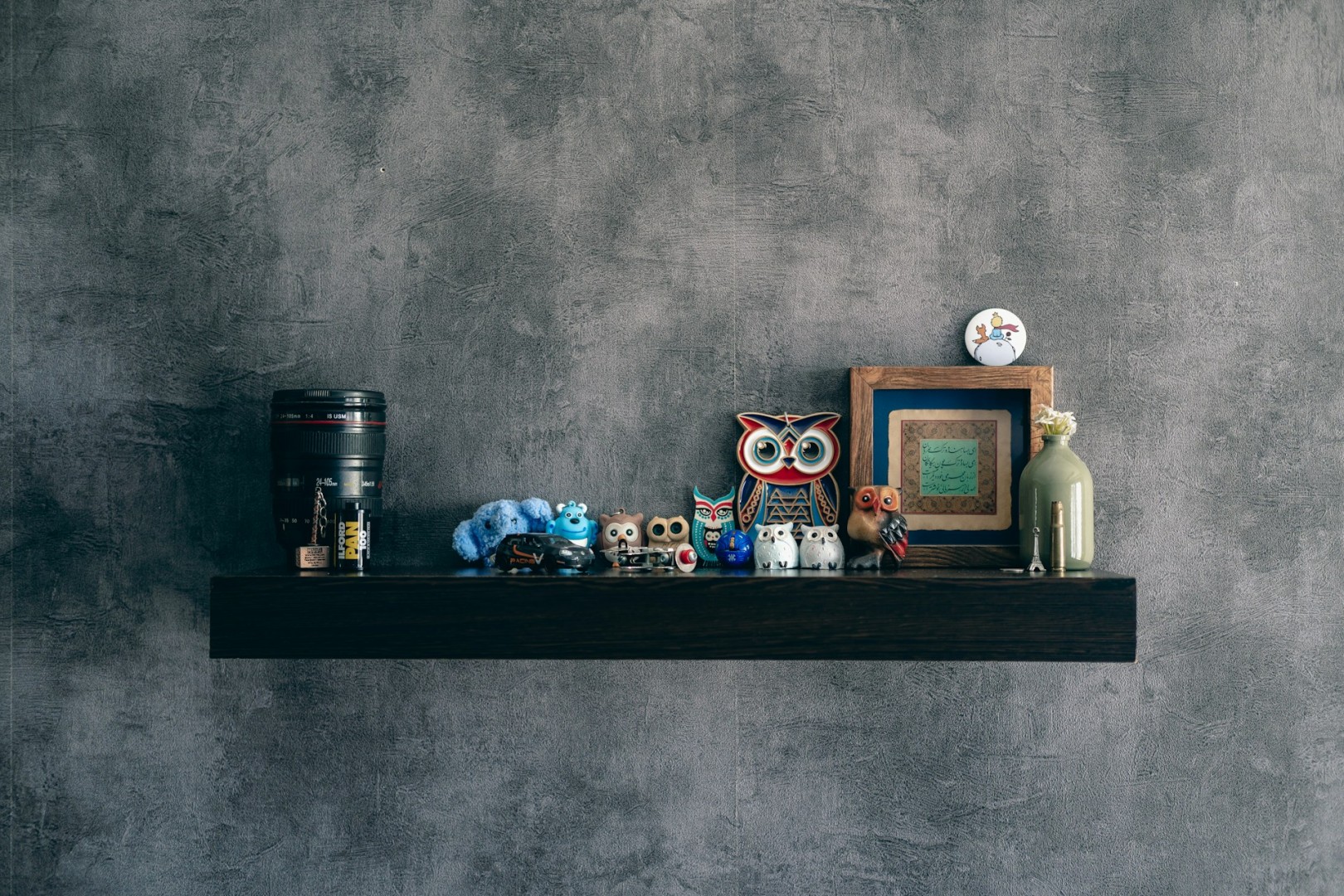 How to Build Floating Shelves Using Timber Boards